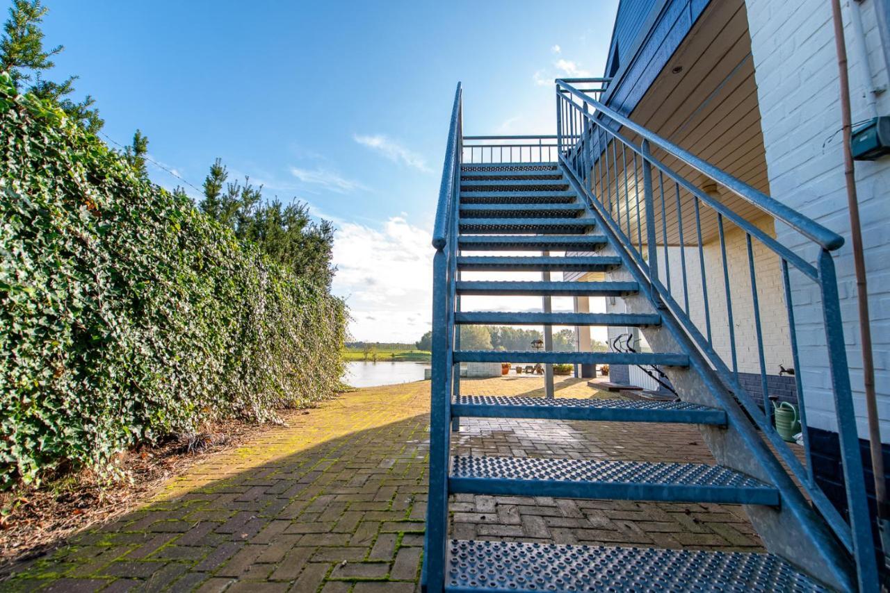 Vakantie Aan De Maas Broekhuizen  Exterior photo